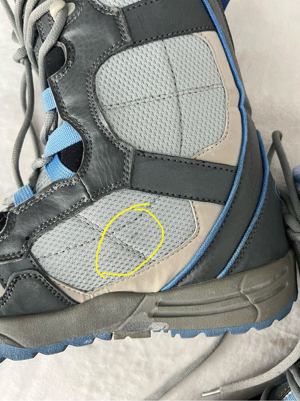 Women’s Gray and Light Blue High-Top Snow Boots (read description) - Picture 15 of 16